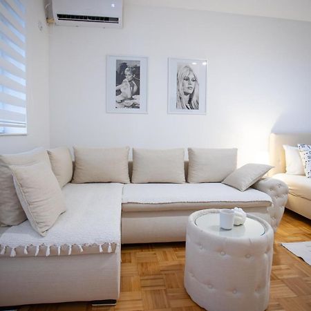 Apartman Elle Sombor Eksteriør bilde